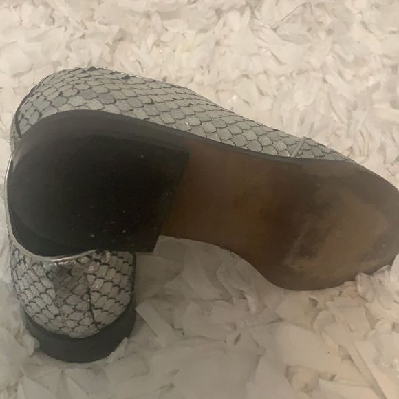 ISOLA |Silver Leather Loafers | size 7.5 - Picture 9 of 10